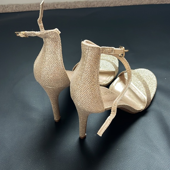 Gold 3 inch strappy heels. - Picture 2 of 5